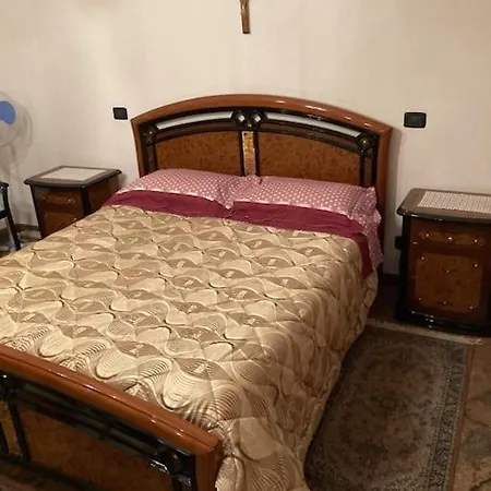 Apartman Camera Matrimoniale Con Posto Auto Reggio di Calabria