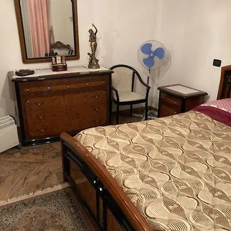 Apartament Camera Matrimoniale Con Posto Auto *